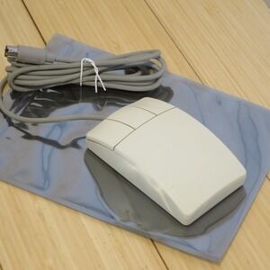 Vintage Logitech M-S30 3-Button Mouse PS2 Port 286 386 486 MS-DOS - Tested - 02